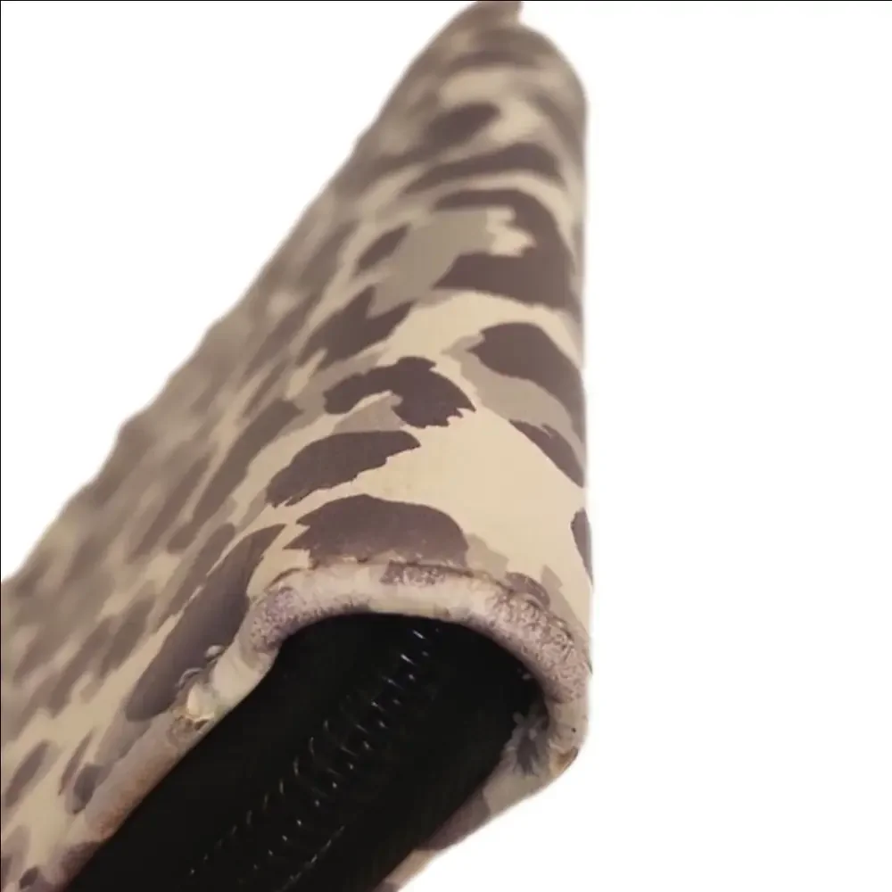 Womens Betsey Johnson Luv Betsey leopard print small cat wallet. - Picture 11 of 11